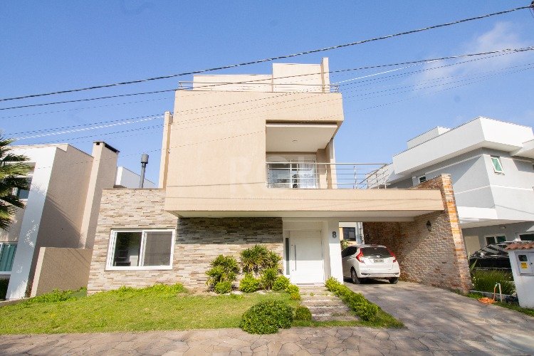 Casa de Condomínio à venda com 4 quartos, 267m² - Foto 2